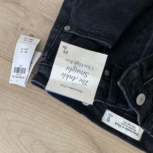 Abercrombie & Fitch | ankle straight Ultra high rise jean
